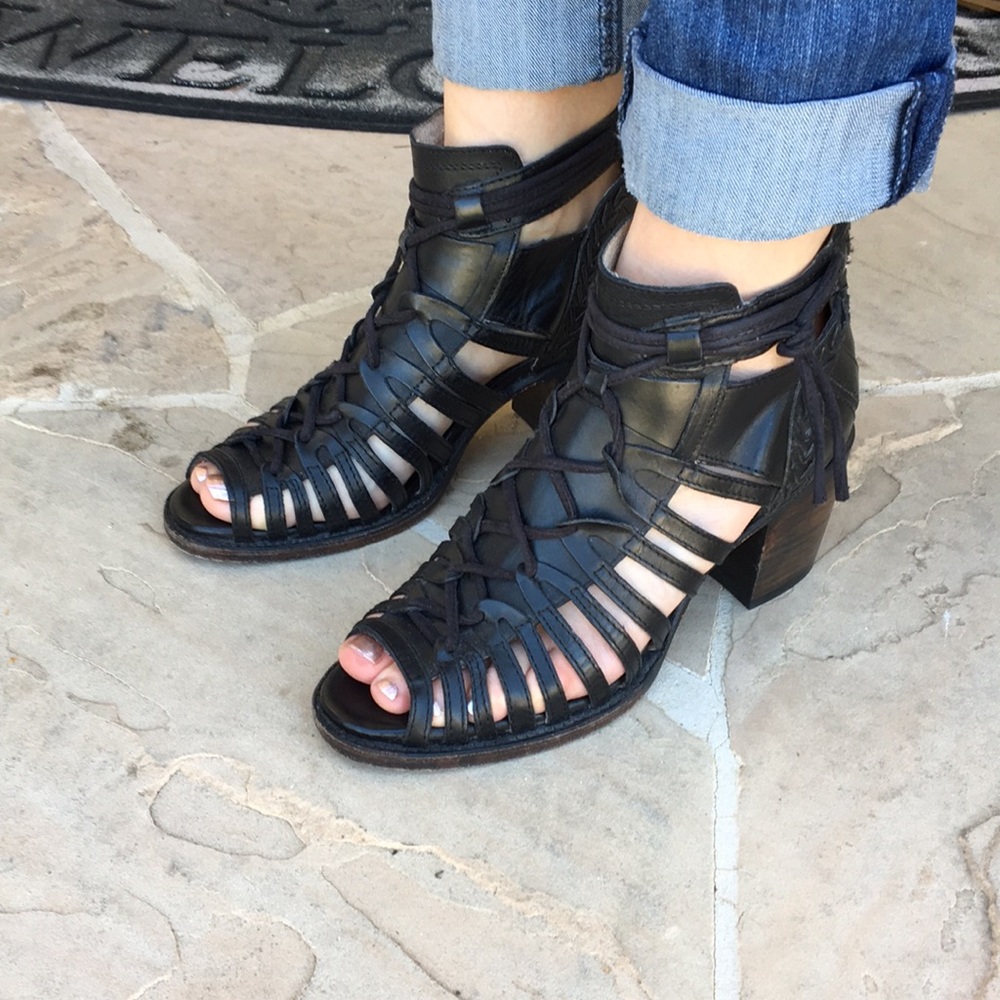 Freebird Wazee Sandals 8 Additional Pics - Picture 3 of 3